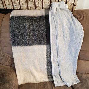 Lounge Neutral Comfortable Warm Gap Jogger Bundle